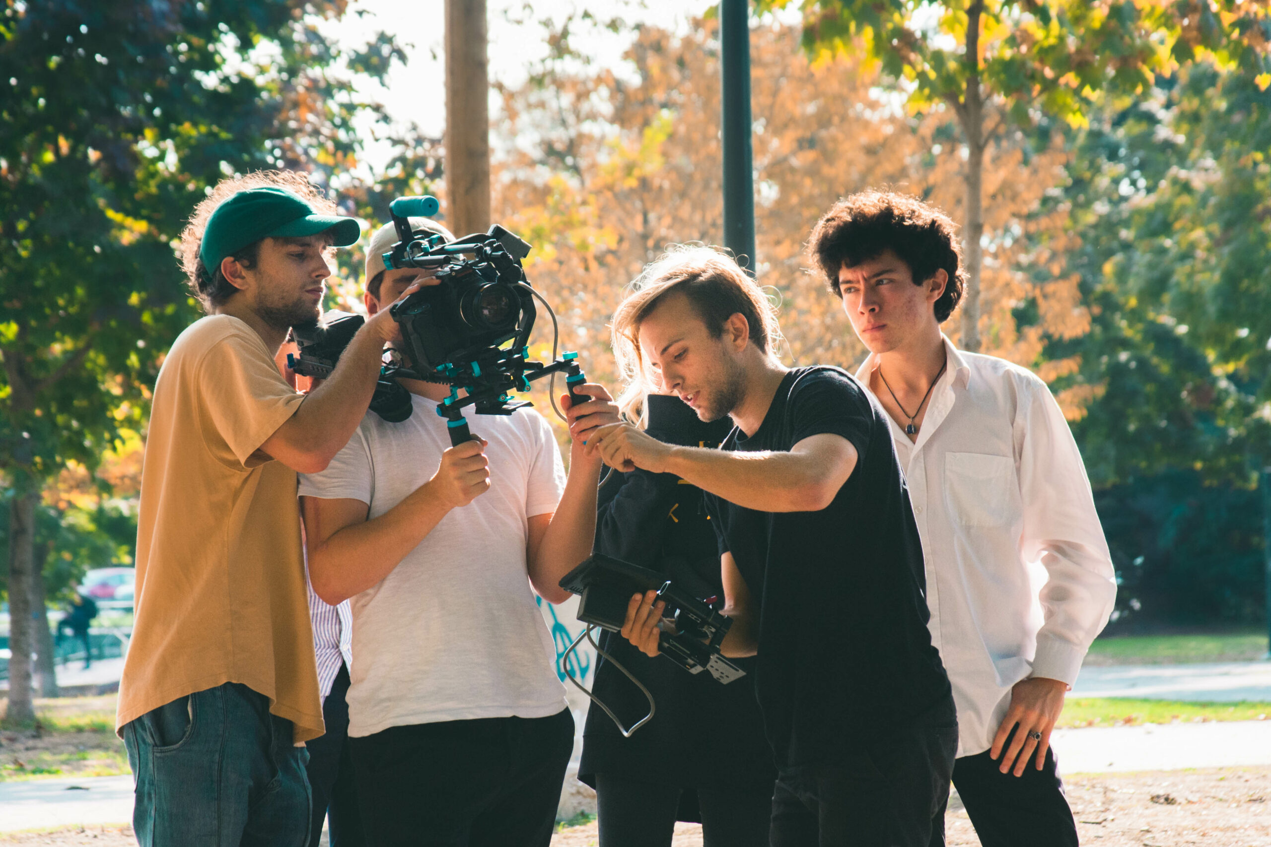 Photographie de plateau de l'équipe technique sur le tournage du court-métrage “Mille et une vies” pour le 48h Hour Film Project par le studio Cam&Néon