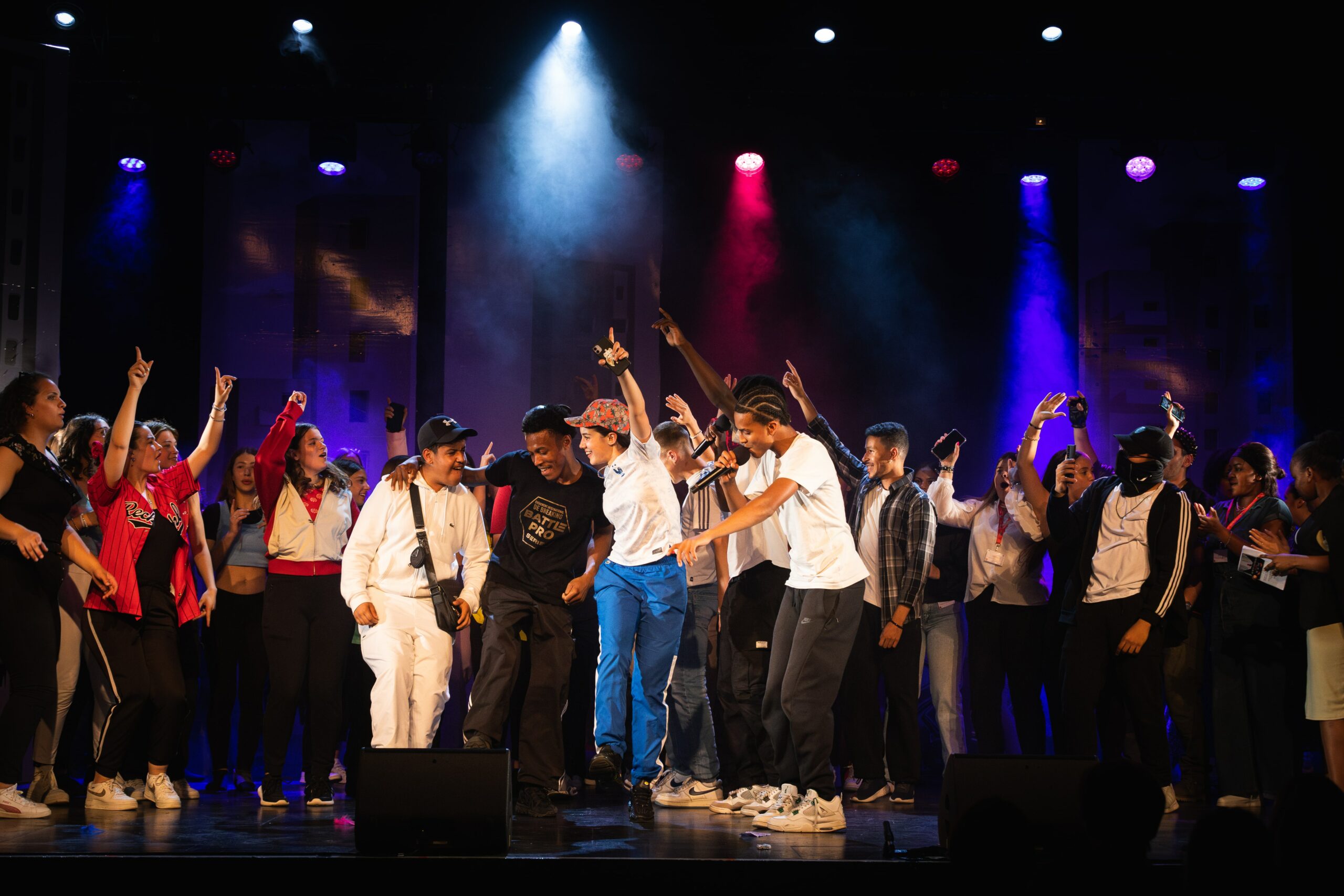 Photographie de spectacle du Lycée Anne Veaute